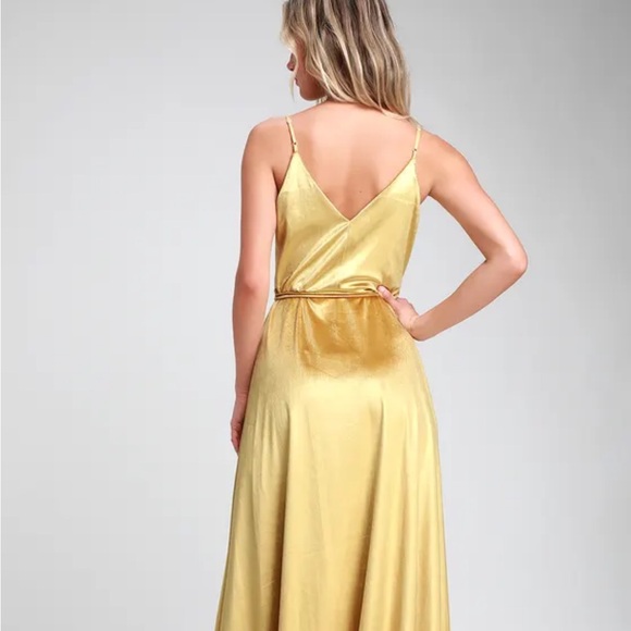 Lulu’s Starlight Starbright Mustard Yellow Velvet High-Low Wrap Dress - NWT - Picture 4 of 6